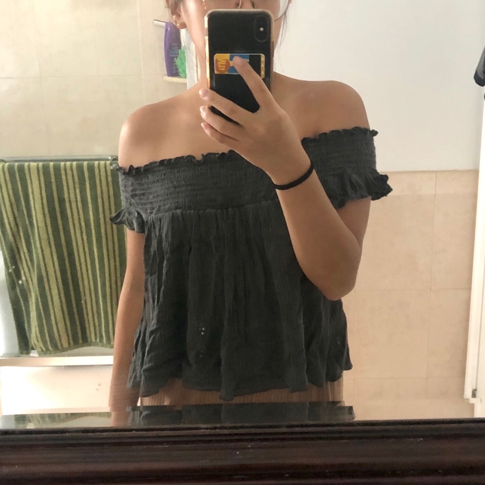 Pacsun LA Hearts off shoulder top